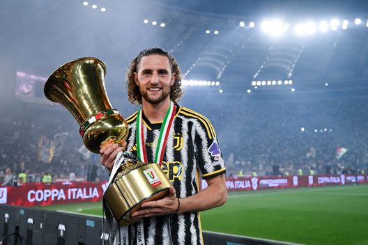 rabiot-allegri-milan-napoli-flagship-store-via-dante-dichiarazioni-intervista-scudetto