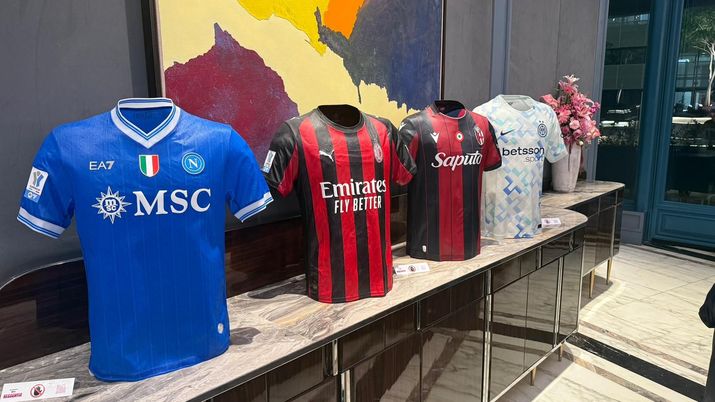 Supercoppa 2025/26, le sculture di Ressentia presenti anche a Riyadh Supercoppa 2025/26, le sculture di Ressentia presenti anche a Riyadh - immagine 1