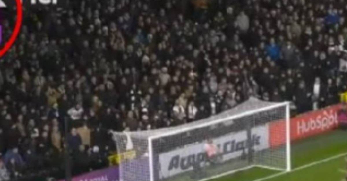 milan guarda chukwueze che doppietta contro il manchester city