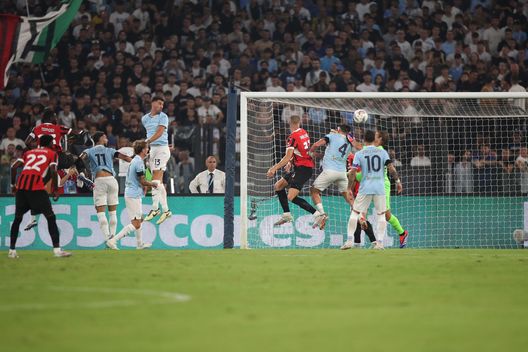 Sky o Dazn? Ecco dove seguire Milan-Lazio, il big match in programma alle 20:45 - immagine 1