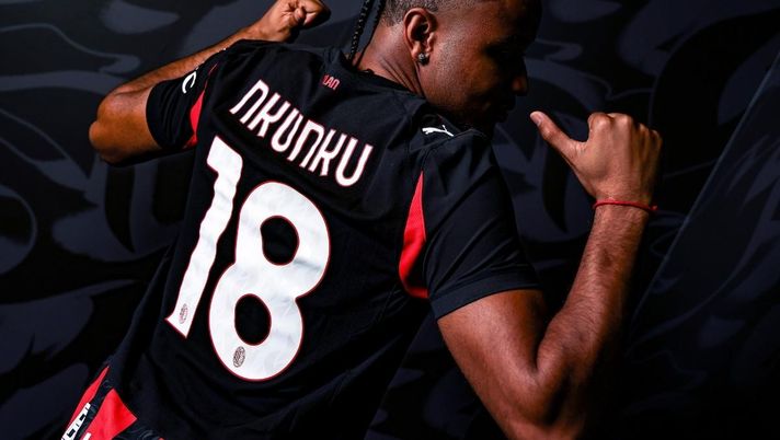 Nkunku: 'Orgoglioso di essere al Milan. Ecco come mi piace giocare'
