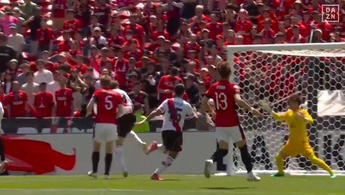 Screen DAZN VIDEO / Mondiale Club, il primo gol del River lo segna l’ex Inter Facundo Colidio - immagine 1