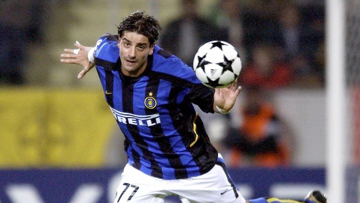 Coco: “Single? Non è arrivata la donna giusta. Per una ballerina francese andai a Parigi” Coco: “Single? Non è arrivata la donna giusta. Per una ballerina francese andai a Parigi” - immagine 1