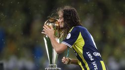 Guendouzi, prima disavventura in Turchia: l’ex Lazio colpito da una bottiglietta