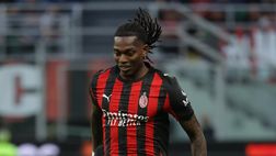 Leao i fischi di San Siro pesano: impatto anche sul mercato. Valore e stipendio