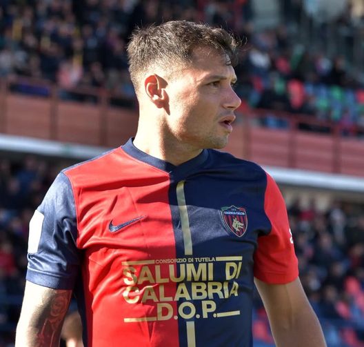 Montevideo, il Danubio stoppa le trattative con Mauro Zarate: per paura dei suoi infortuni…- immagine 2