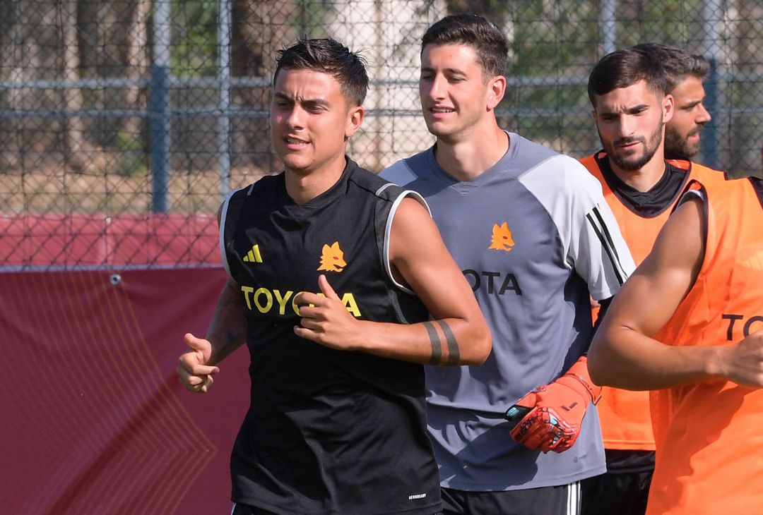 Trigoria, l’allenamento odierno della Roma – FOTO GALLERY - immagine 13