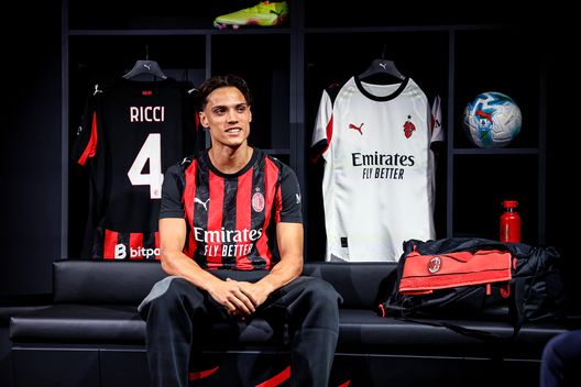 milan-tutti-i-numeri-4-storia-rossonera-samuele-ricci