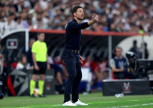 Jeddah, Arabia Saudita - 8 gennaio 2026: Xabi Alonso durante la partita contro il Real Madrid. (Foto di Yasser Bakhsh/Getty Images) UFFICIALE: Real Madrid, Xabi Alonso non è più l’allenatore: Arbeloa al suo posto- immagine 2
