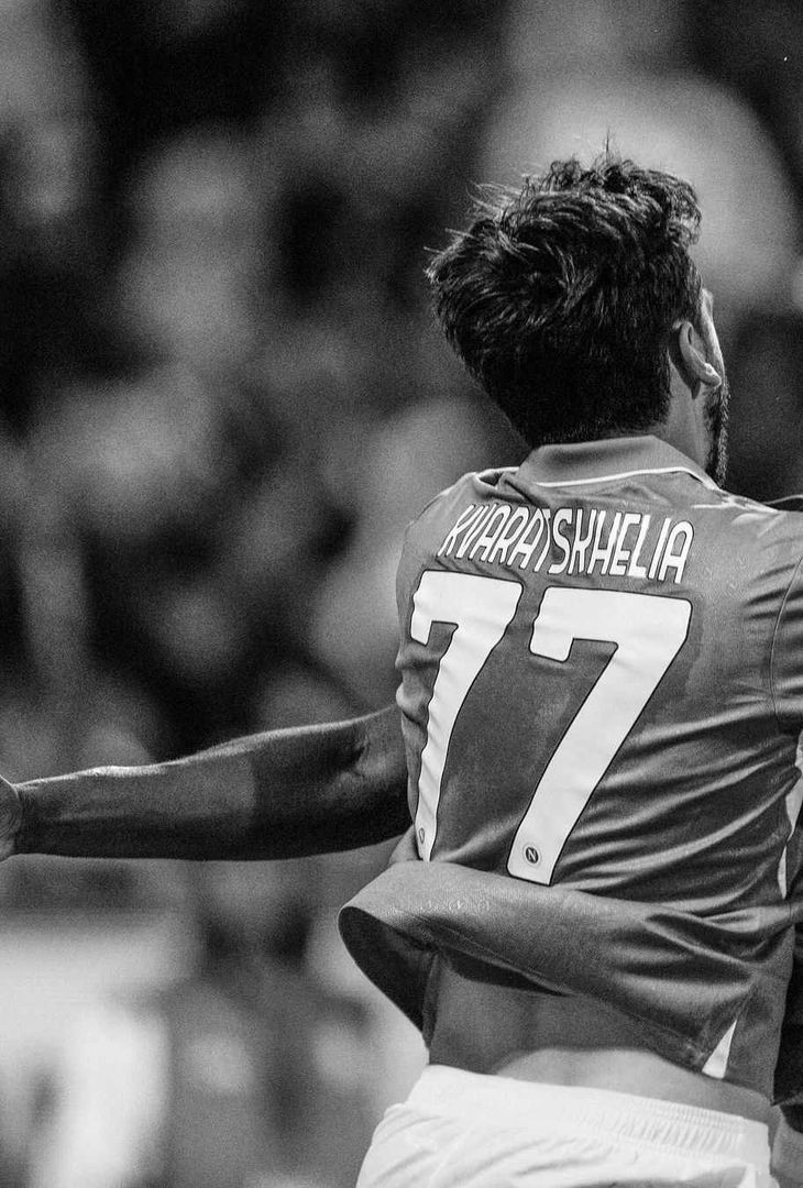 GALLERY Il Napoli torna grande contro il Cagliari: i suggestivi scatti degli azzurri - immagine 14