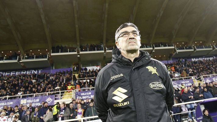 FLORENCE, ITALY - DECEMBER 29: Head coach Ivan Juric of Torino FC looks on during the Serie A TIM match between ACF Fiorentina and Torino FC at Stadio Artemio Franchi on December 29, 2023 in Florence, Italy. (Photo by Gabriele Maltinti/Getty Images) Tuttosport distrugge il Torino: “Che pena, crollo finale e attacco da Serie B” - immagine 1