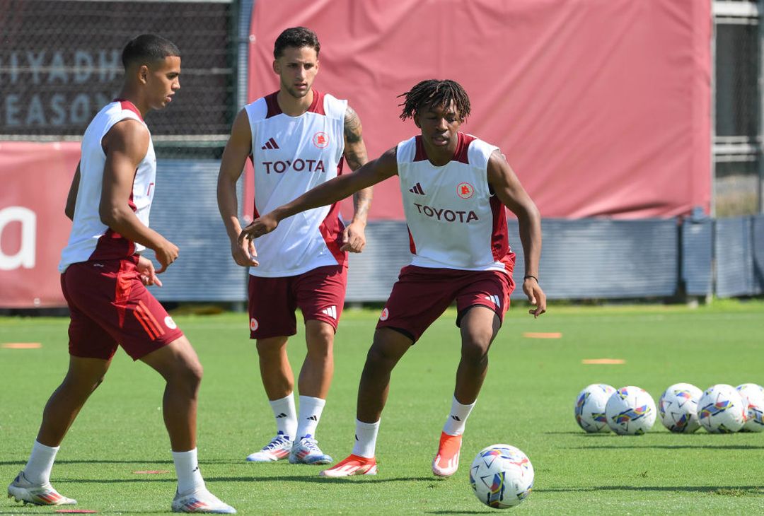Roma, lavoro sul campo e in palestra a Trigoria – FOTO GALLERY - immagine 13
