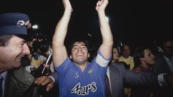 FOTO Maradona, l’iniziativa della Curva B: “Porta una torcia e accendila a Diego!”