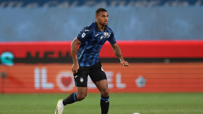 BERGAMO, ITALY - APRIL 15: Isak Hien of Atalanta during the Serie A TIM match between Atalanta BC and Hellas Verona FC - Serie A TIM at Gewiss Stadium on April 15, 2024 in Bergamo, Italy. (Photo by Jonathan Moscrop/Getty Images) Atalanta, Hien: “La Roma ha qualità. Dobbiamo continuare così” - immagine 1