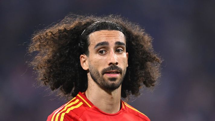Cucurella: “Se la Spagna vince gli Europei mi tingo i capelli di rosso” - immagine 1