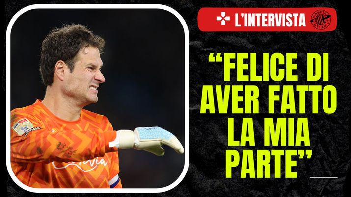 Asmir Begovic, portiere dell'Everton, seguito dal Manchester United (Getty Images)