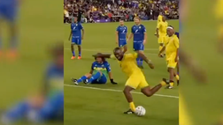 VIDEO / Ronaldinho, Vinicius e Dybala: che show al The Beautiful Game!