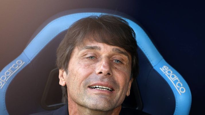 “Perché non vanno su di lui?”: il Milan cerca un allenatore e Pardo consiglia la svolta Conte 'Perché non vanno su di lui?': il Milan cerca un allenatore e Pardo consiglia la svolta Conte