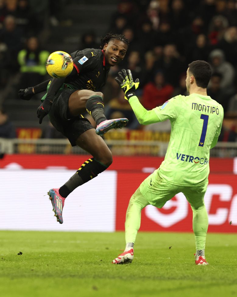 milan-verona-gimenez-diretta-live-partita-risultato-finale-dazn-sky-gazzetta-serie-a