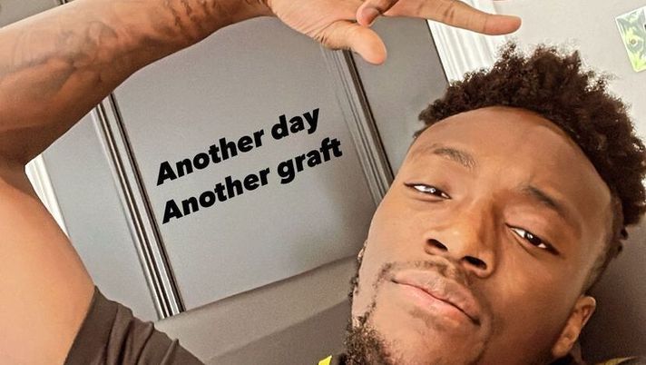 Abraham, prosegue la riabilitazione: il messaggio sui social dell’inglese Abraham, prosegue la riabilitazione: il messaggio sui social dell’inglese - immagine 1