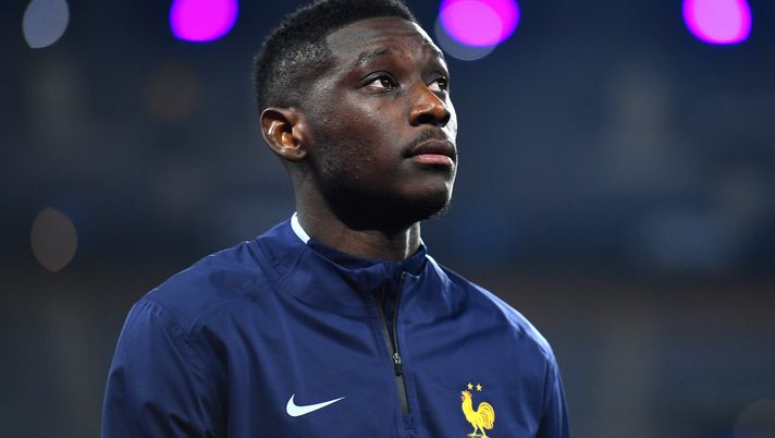 Mercato, Juve non può ancora tesserare Kolo Muani: il motivo è incredibile - immagine 1