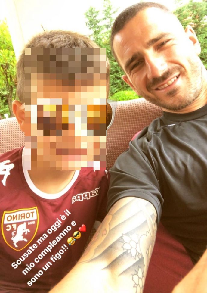 Il figlio di Bonucci festeggia il compleanno, ma la maglia… E’ del Toro Il figlio di Bonucci festeggia il compleanno, ma la maglia… E’ del Toro - immagine 1