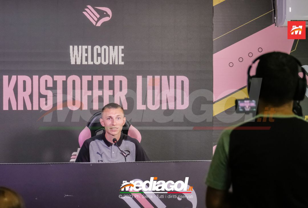 FOTO PALERMO, presentato di Kristoffer Lund Hansen in conferenza stampa (GALLERY) - immagine 12