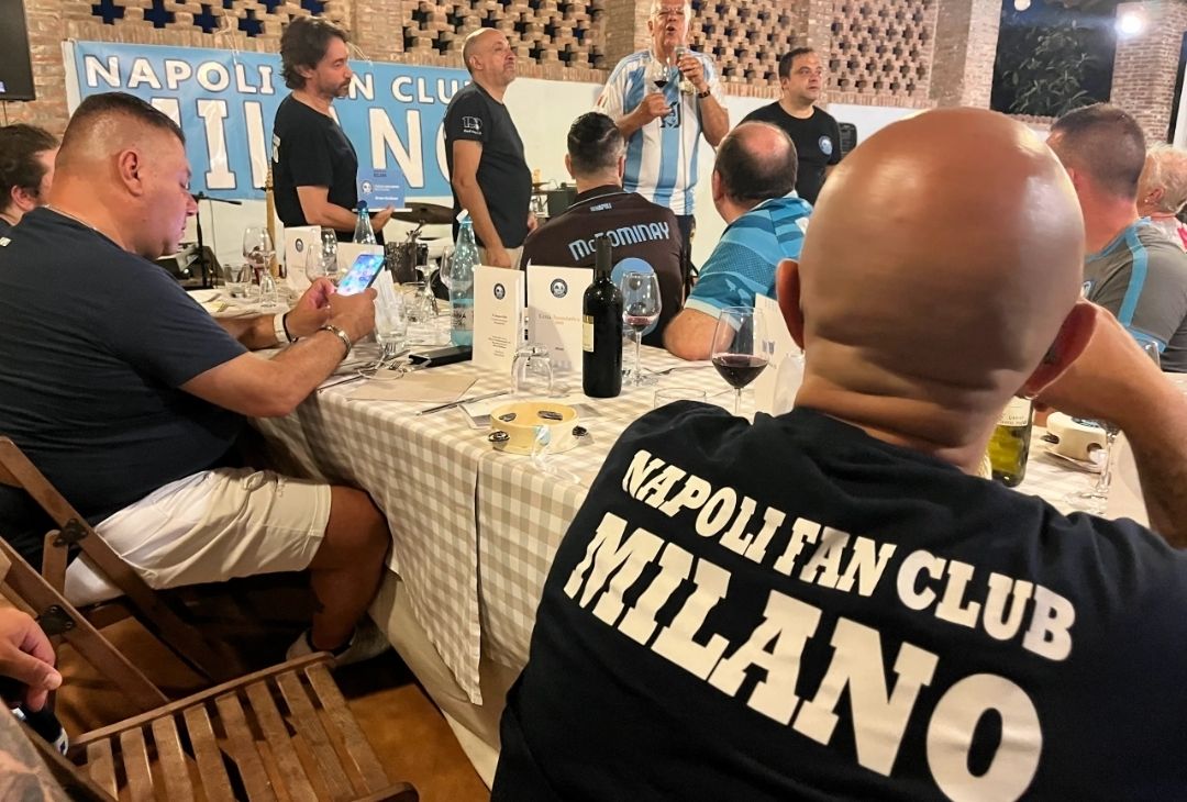 Festa di fine anno per il Napoli Fan Club Milano: presenti tre ospiti speciali! – LE FOTO - immagine 10