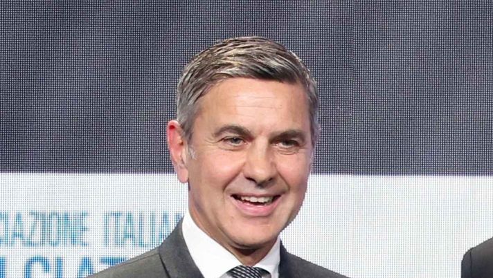 Milan, Costacurta: 'Nkunku mi piace, è molto tecnico'. Poi su Allegri: 'Non ha messo mano a una cosa'