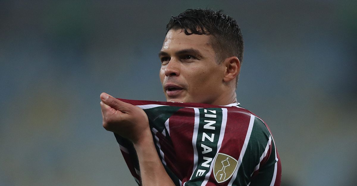 calciomercato milan arriva thiago silva ecco la decisione della dirigenza rossonera da Pianetamilan.it calciomercato milan arriva thiago silva ecco la decisione della dirigenza rossonera