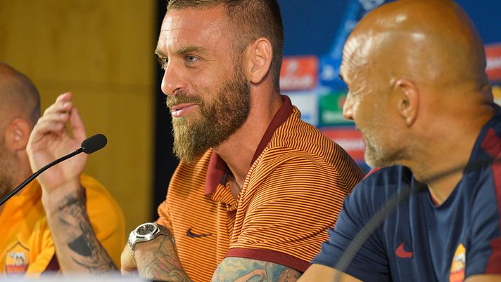 Juventus, l’elogio di Spalletti a De Rossi: “Lui è uno dei miei figli del calcio” Juventus, l’elogio di Spalletti a De Rossi: “Lui è uno dei miei figli del calcio” - immagine 1