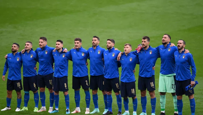 Azzurri in ginocchio - immagine 1