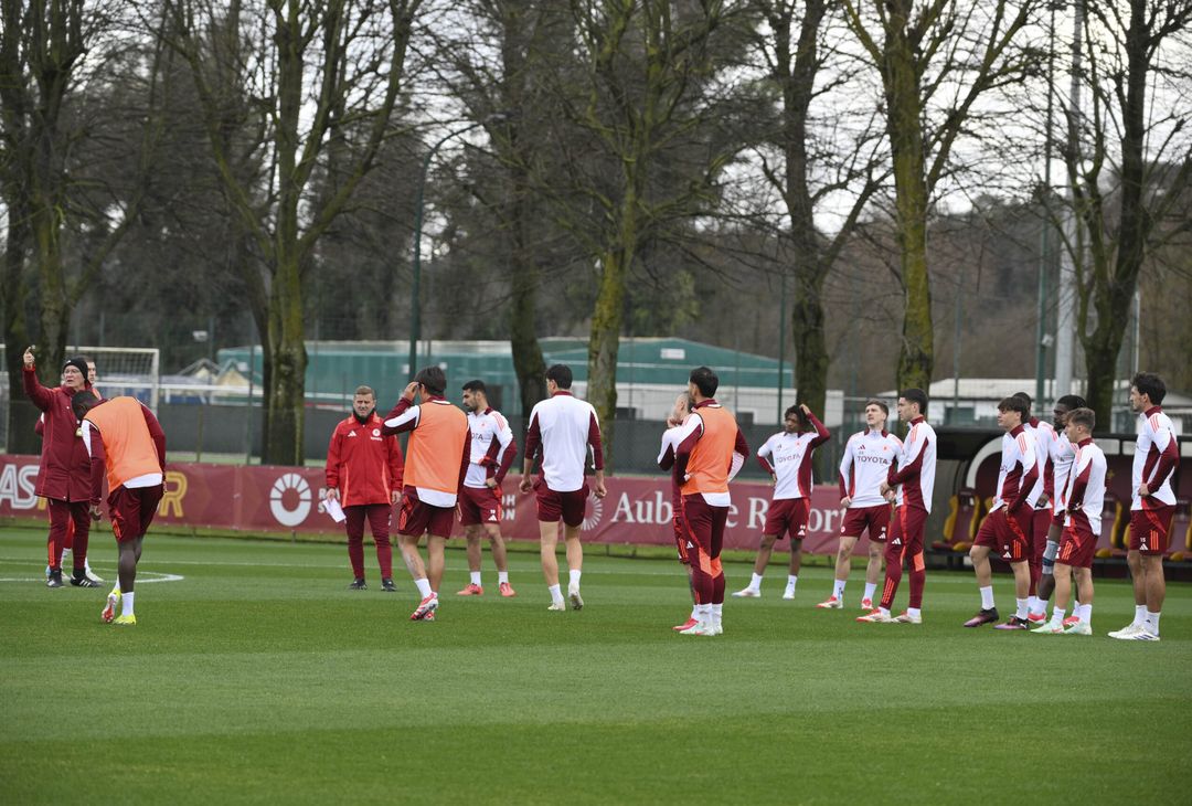 Trigoria, l’allenamento a due giorni dall’Az Alkmaar – FOTO GALLERY- immagine 1