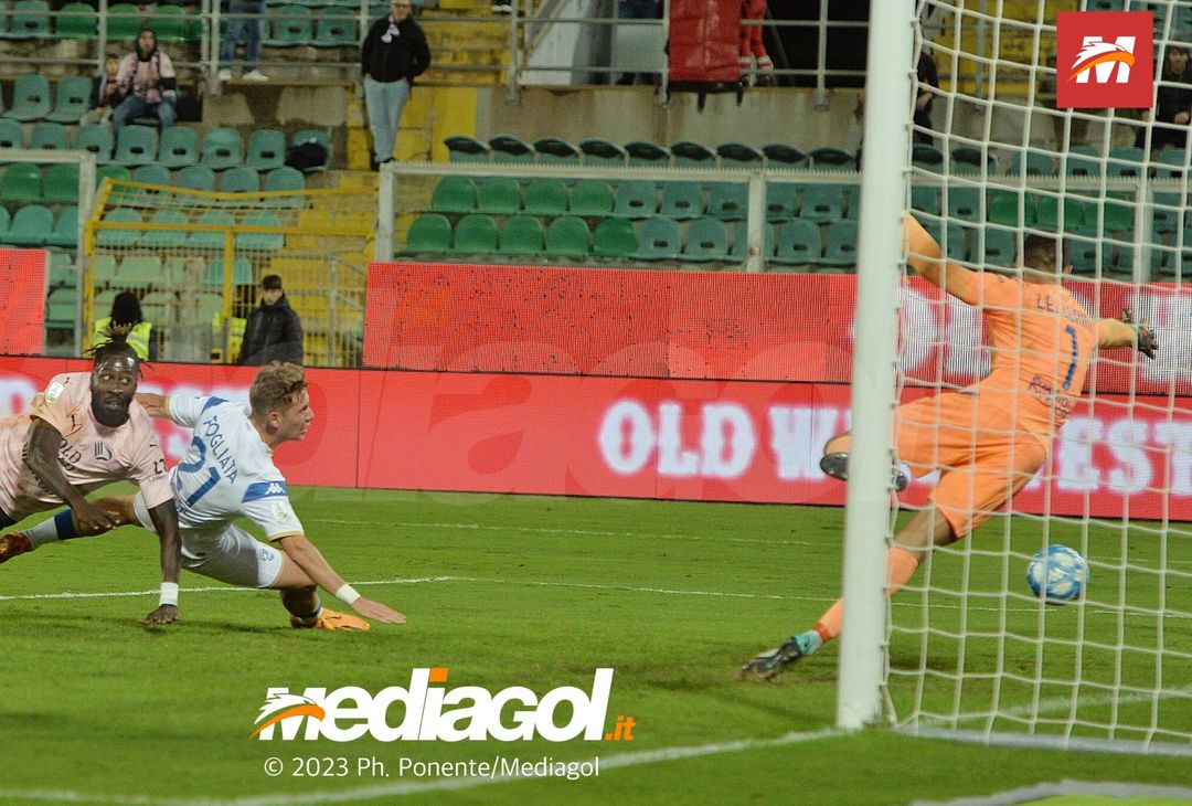 FOTO Palermo-Brescia 1-0, recupero 2ª giornata Serie B 2023-2024 (GALLERY) - immagine 37