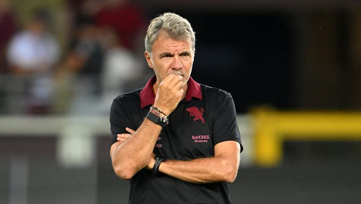TURIN, ITALY - AUGUST 18: Marco Baroni, Manager of Torino FC during warm up prior to the Coppa Italia match between Torino FC and Modena FC at Stadio Olimpico Grande Torino on August 18, 2025 in Turin, Italy. (Photo by Chris Ricco/Getty Images) Sondaggio – Quale modulo schierare con l’Atalanta? - immagine 1