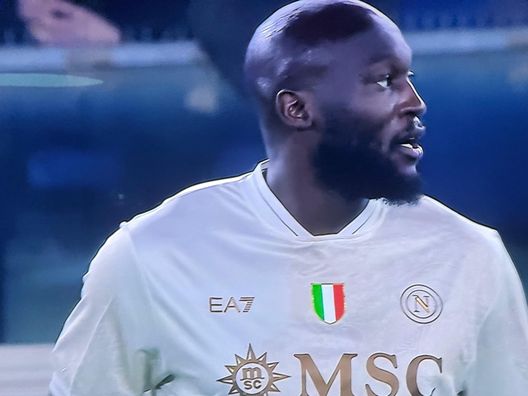 LIVE Verona-Napoli 1-1: Giovane ci prova in girata. Pallone a lato - immagine 3