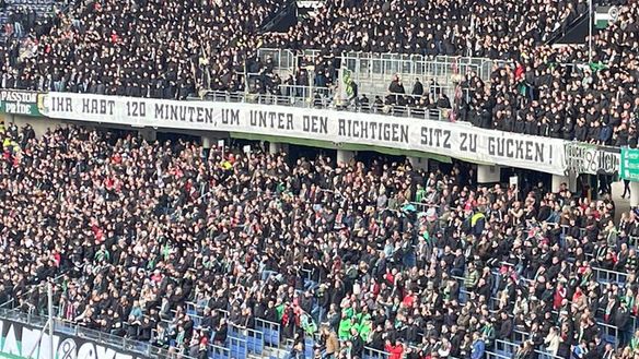 Niedersachsen derby: i primi ad azionare i fumogeni a distanza erano stati quelli dell’Eintracht…- immagine 2
