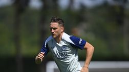 Inter, dopo Lookman la fase 2: “Centrocampo sotto i riflettori”. Se parte Bisseck non Leoni