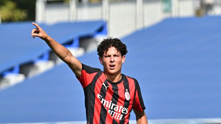 Milan Primavera, Lontani: “Tripletta? Grandissima emozione. Dedico i gol a La Mantia” - immagine 1