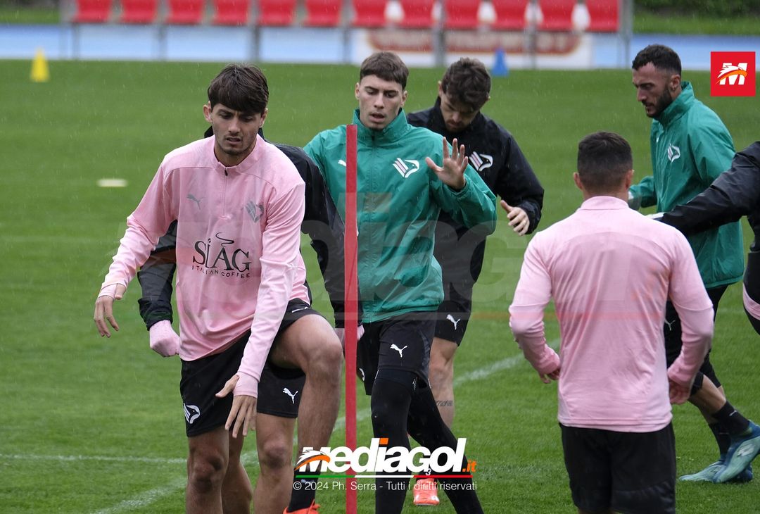 FOTO Ritiro Palermo, le immagini della seduta mattutina a Livigno (Gallery) - immagine 7