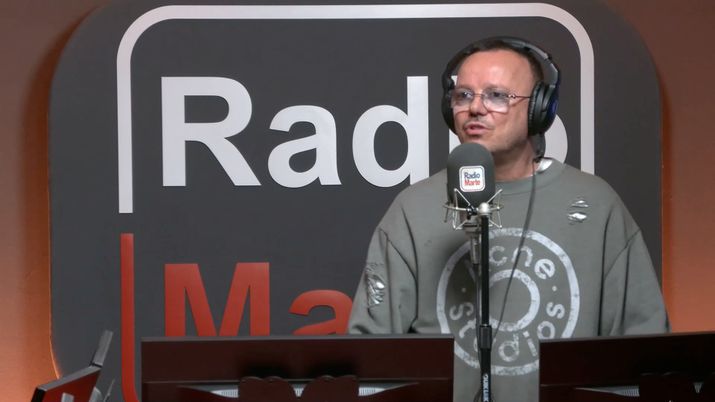 Il noto cantante Gigi D'Alessio ha rilasciato alcune dichiarazioni ai microfoni di Radio Marte sul Napoli di Antonio Conte gigi d'alessio