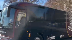 Video – Torino-Salernitana: l’arrivo allo stadio del pullman dei campani