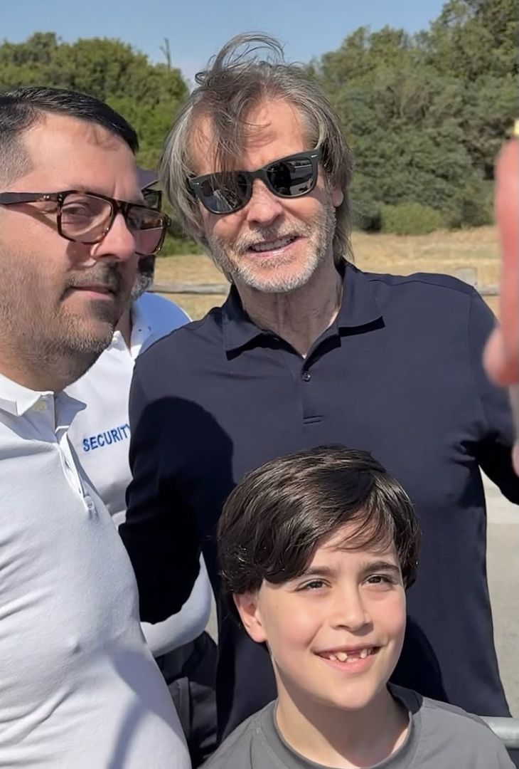 Ultime ore a Castel Volturno per Conte e Oriali: abbracci e cori per loro – LE FOTO - immagine 11