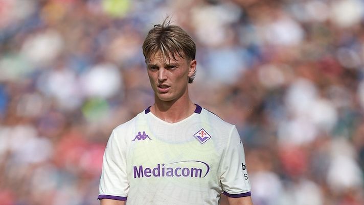 Casi a centrocampo e cosa fare: Gudmundsson, Isaksen, Carboni, Vlasic, Loftus, Gronbaek, Tramoni…- immagine 1
