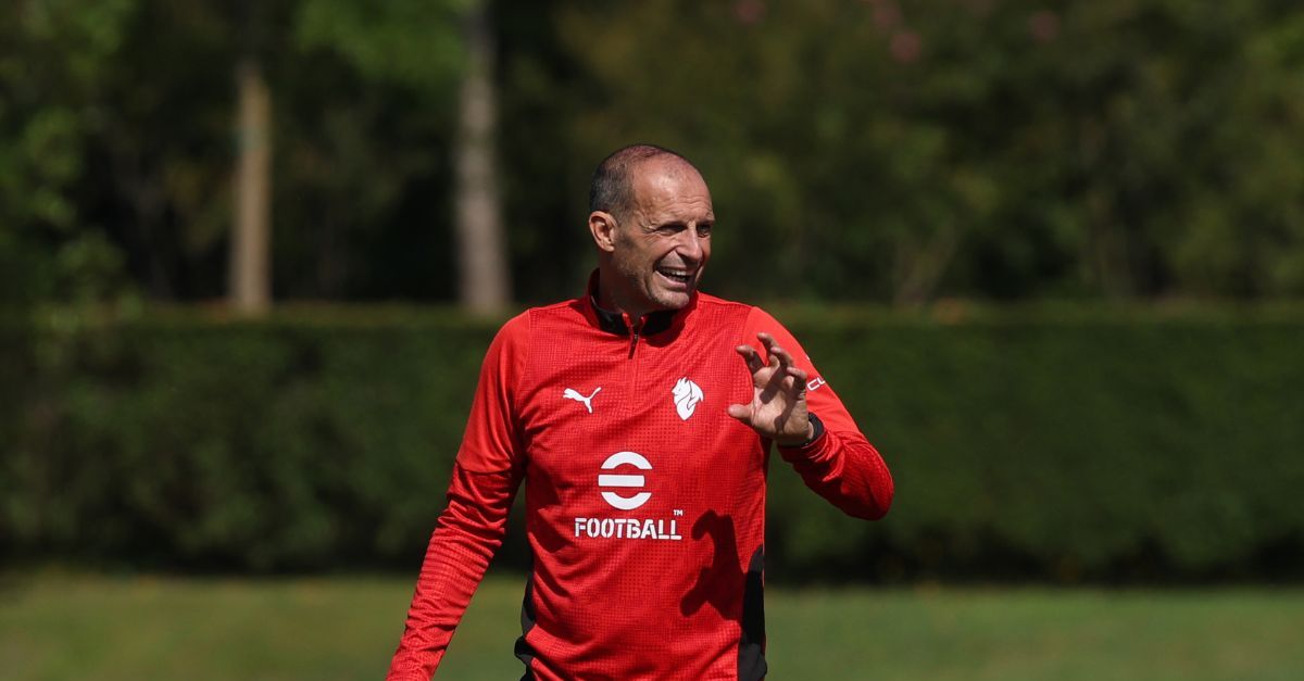 Milan, Bergomi: “Allegri giocherà con Leao, Pulisic e Saelemaekers sempre” Milan, Bergomi: “Allegri giocherà con Leao, Pulisic e Saelemaekers sempre”