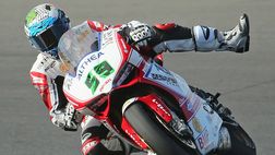 La bellissima modella ceca Anet Mlčáková infiamma i social: lato B da urlo