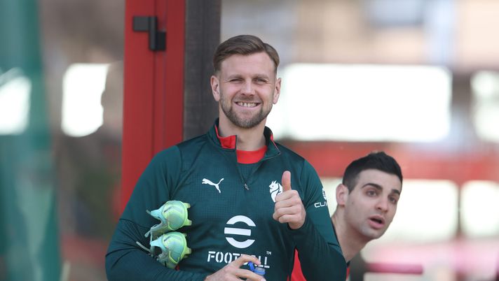 Milan, Fullkrug carica i tifosi in vista dell’Inter: “Settimana del derby, dai rossoneri!” - immagine 1