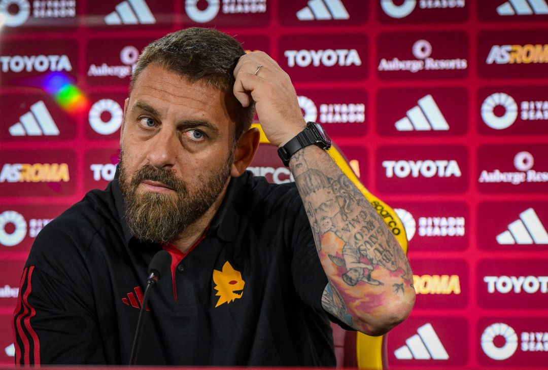 Roma, la conferenza stampa di De Rossi alla vigilia dell’Empoli – FOTO GALLERY - immagine 10