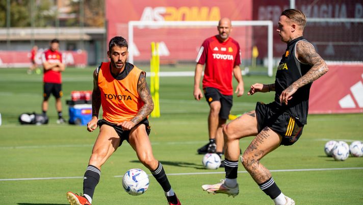 Getty Images Roma, ultimo allenamento della settimana. Mourinho concede 3 giorni di riposo - immagine 1