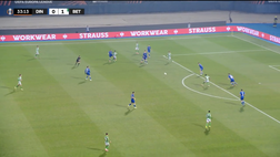 Ma dove va il portiere? L’uscita è folle e il Betis ne approfitta… (VIDEO)